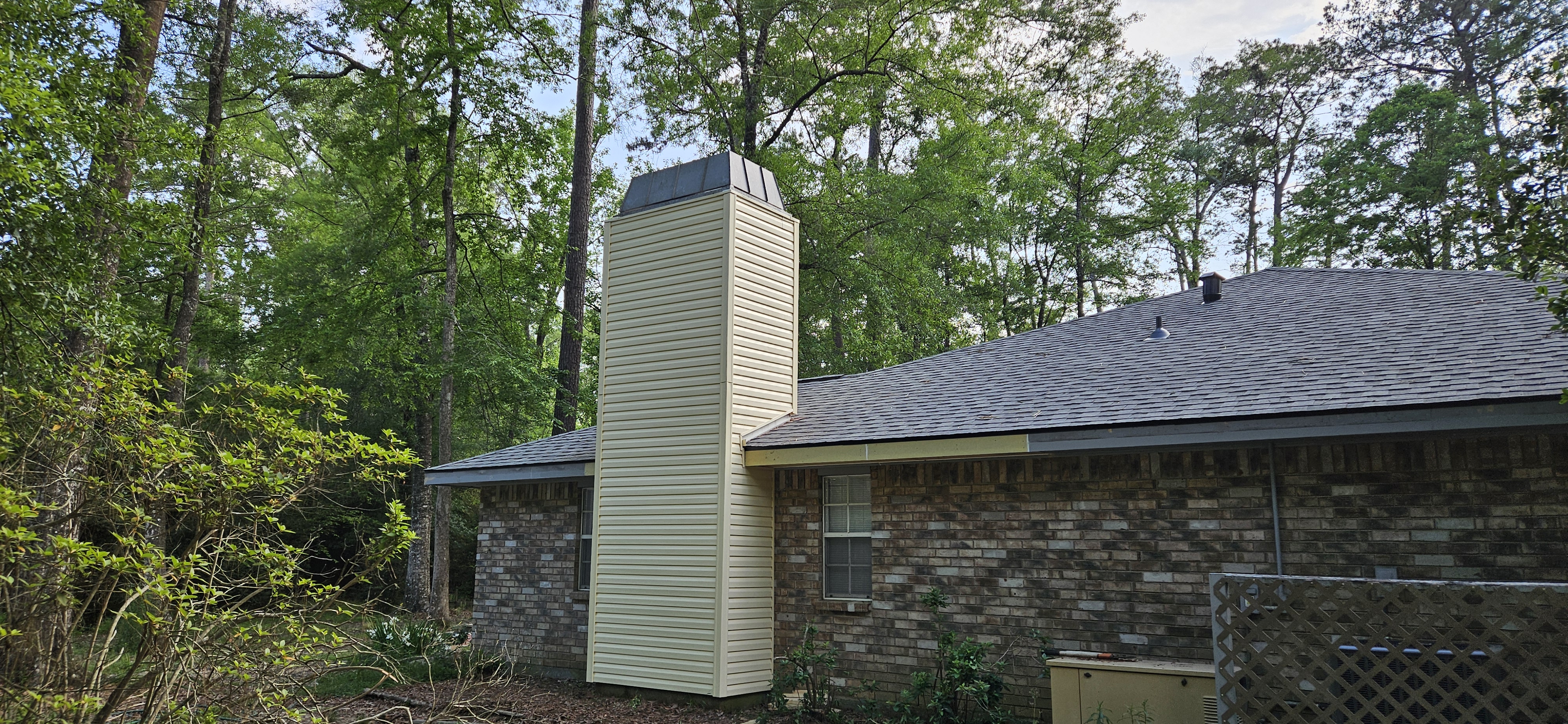 Revamp Your St. Tammany Parish Home's Curb Appeal with Durable Vinyl Siding! Thumbnail